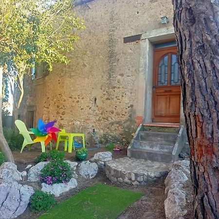 Le Clos Du Pin Thezan-les-Beziers Exteriér fotografie